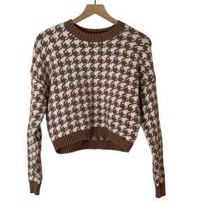 Hollister Woman's Size Small Brown Cream Houndstooth Cropped Pullover Sweater